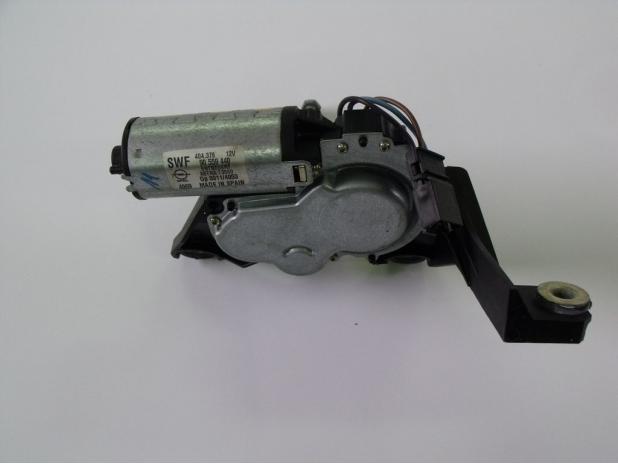 Opel Astra G Hátsó ablaktörlő Motor.