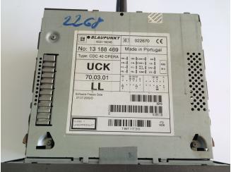 Opel CDC40 OPERA Gyári Rádió. Astra H-Zafira B. Grafit. Blaupunkt 13188469