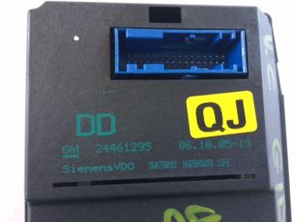 Opel GID Kijelző. Vectra C-Signum 24461295 DD