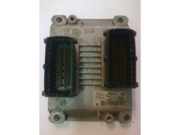 Opel Astra G Z12XE Motorvezérlő.0261207963 SE