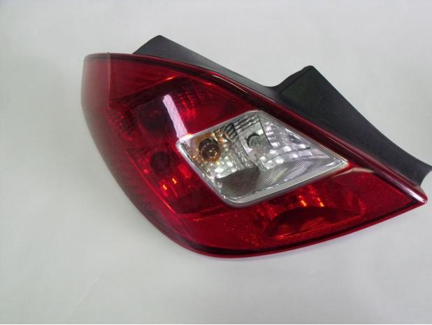 Opel Corsa D Bal Hátsó Lámpa-5 ajtós