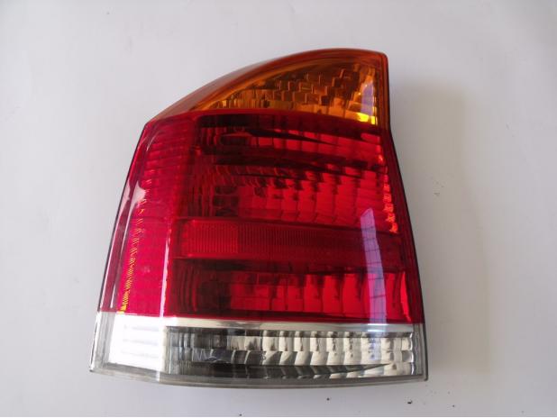 Opel Vectra C Hátsó Lámpa.Jobb