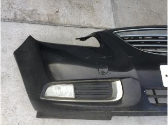 Opel Insignia A Első Lökhárító. Fekete