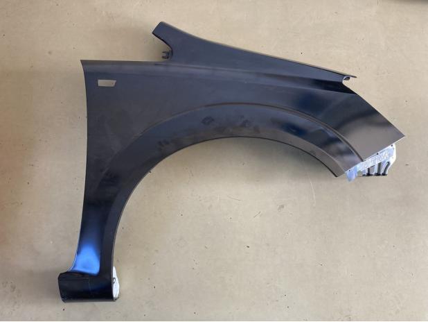 Opel Zafira B Jobb Első Sárvédő. Gyári Új. 93184412