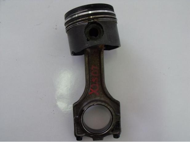 Opel Dugattyú Hajtókarral X25DT Omega B